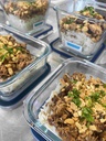 Effiloché de poulet aux cacahuètes, légume de saison et riz jasmin  - Mardi